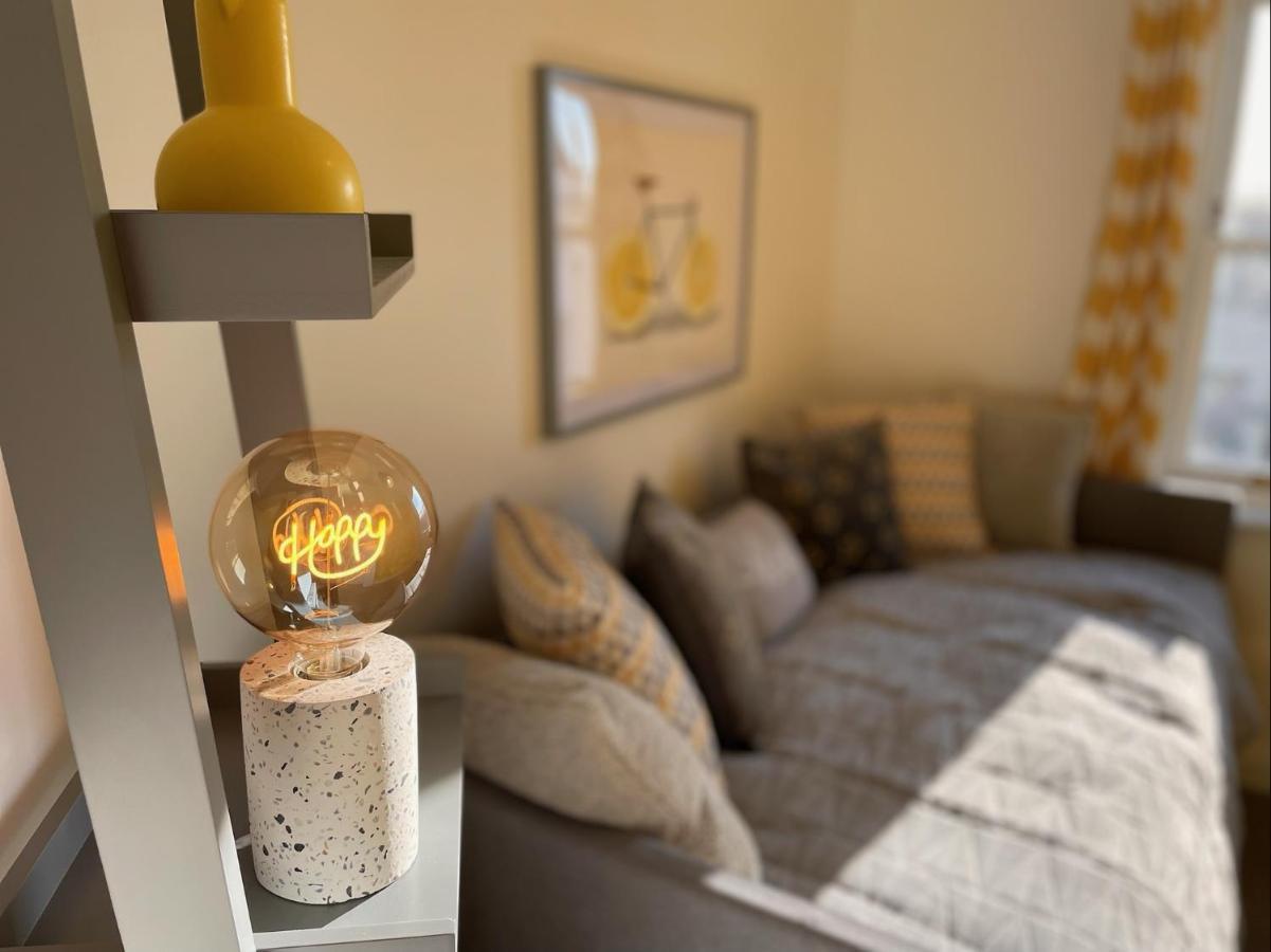 East Walls Apartment 치체스터 외부 사진